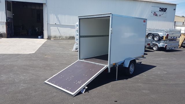 Remorque fourgon BORO F2513P 750 Kg, dimensions 248 x 134 x 150 cm – Image 4